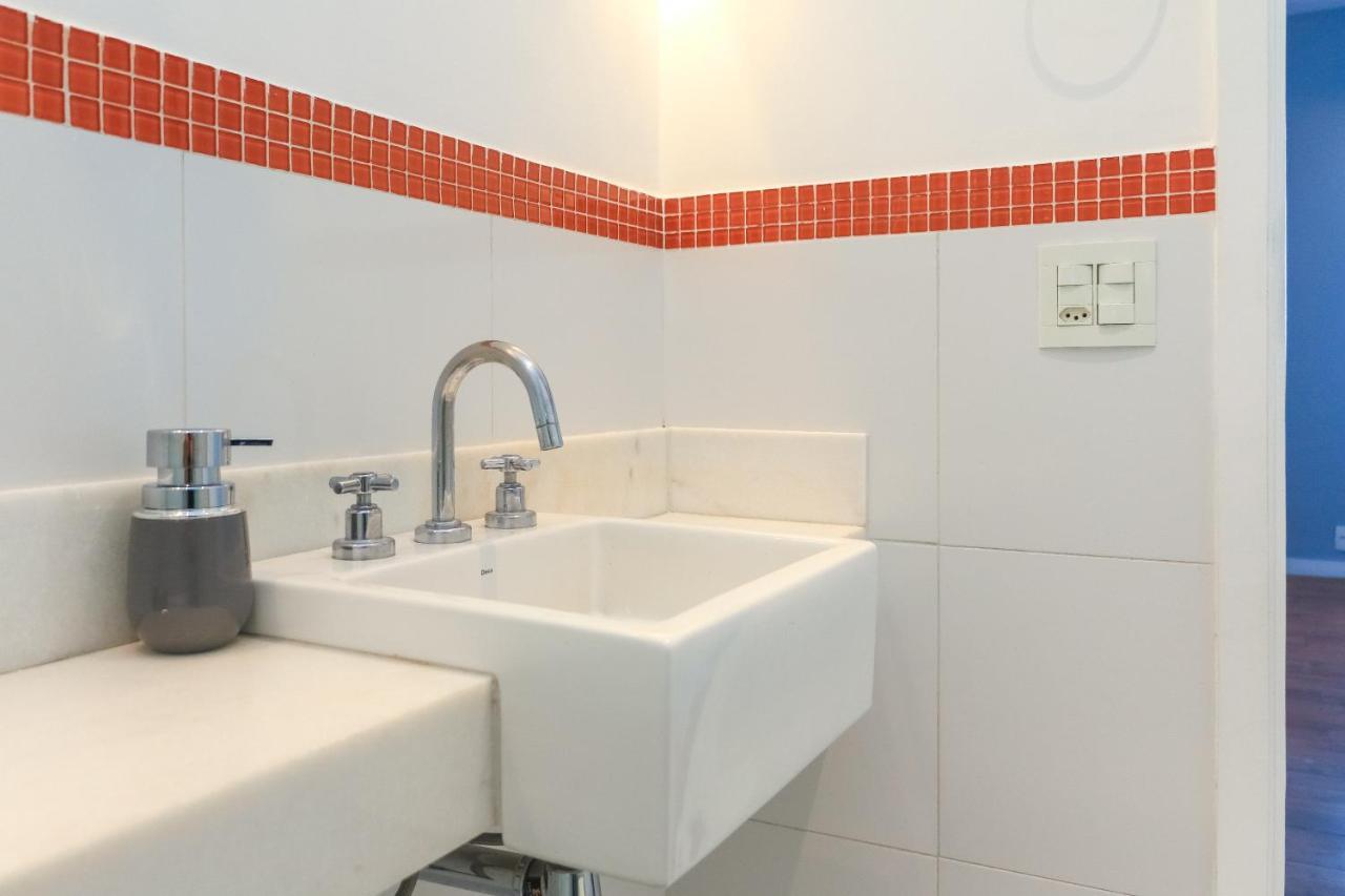 Апартаменты Charmoso Apartamento No Leblon Рио-де-Жанейро Экстерьер фото
